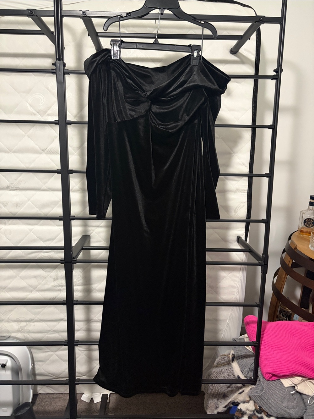 Old Navy The Ocassion Black Velvet Off-Shoulder Long Sleeve Gown NWT